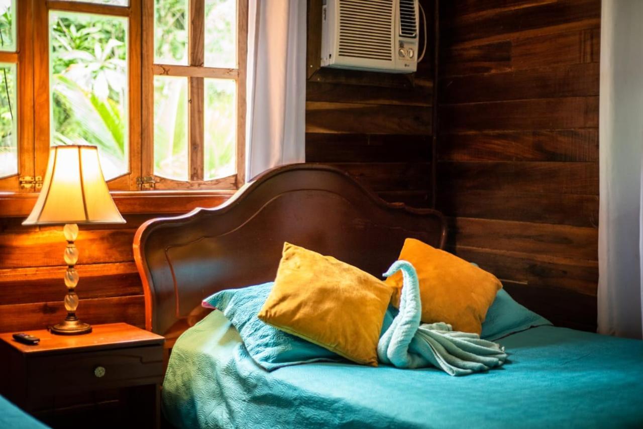 Hotel Tierra Verde Bed And Breakfast Bocas Town Luaran gambar