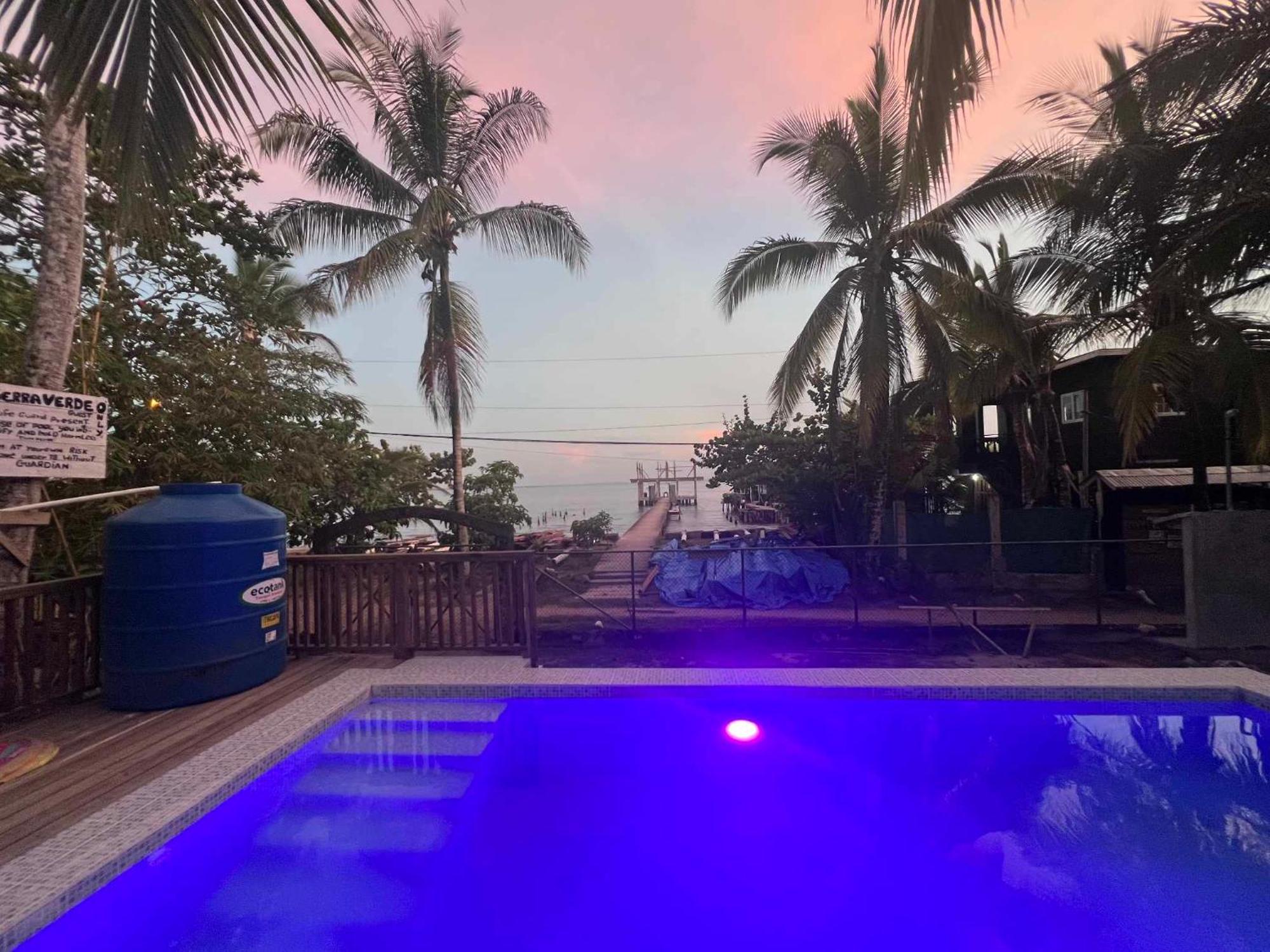 Hotel Tierra Verde Bed And Breakfast Bocas Town Luaran gambar