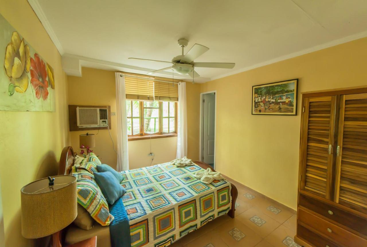 Hotel Tierra Verde Bed And Breakfast Bocas Town Luaran gambar